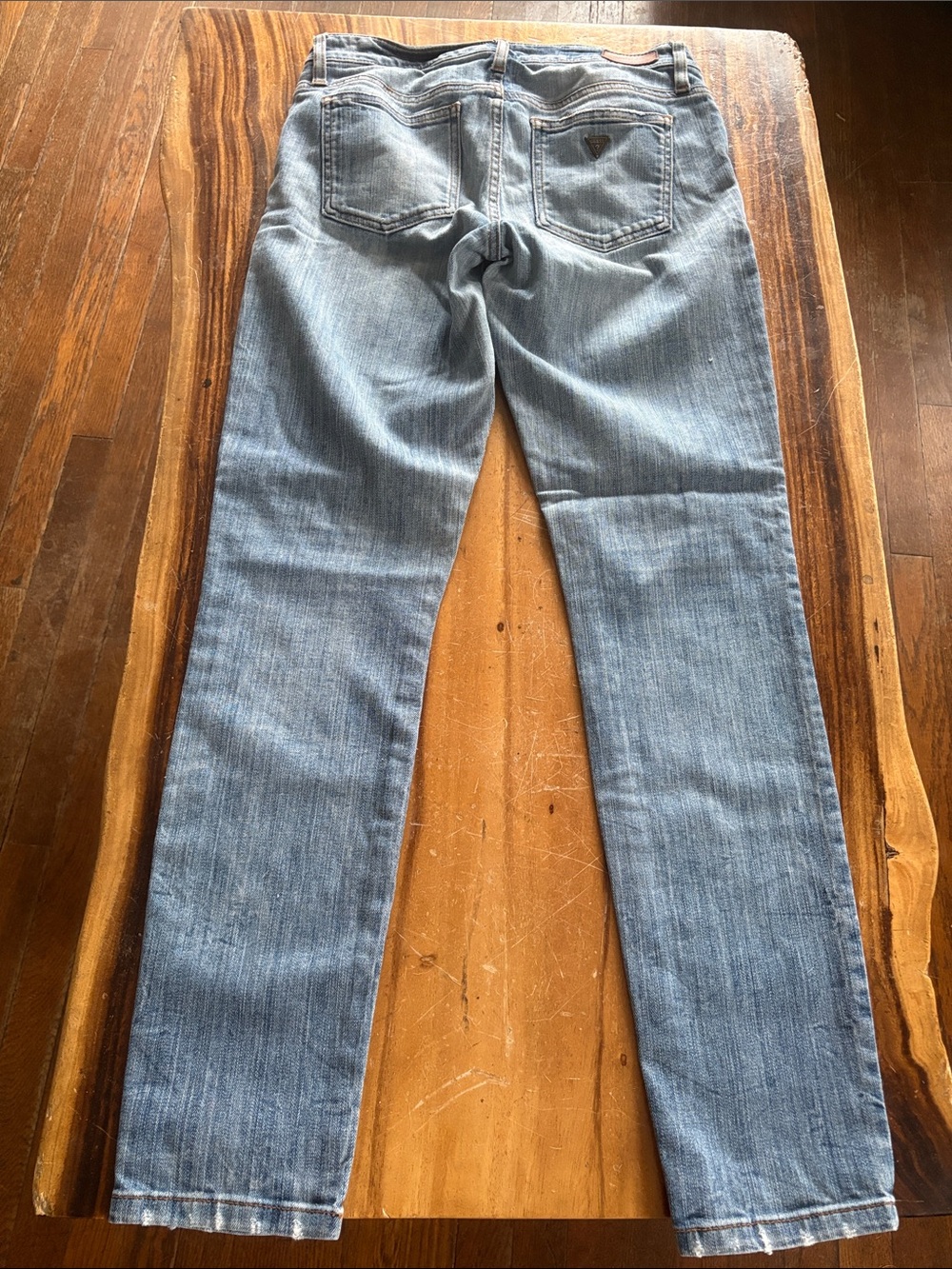 GUESS Skinny leg jeans size 27 - Picture 7 of 7